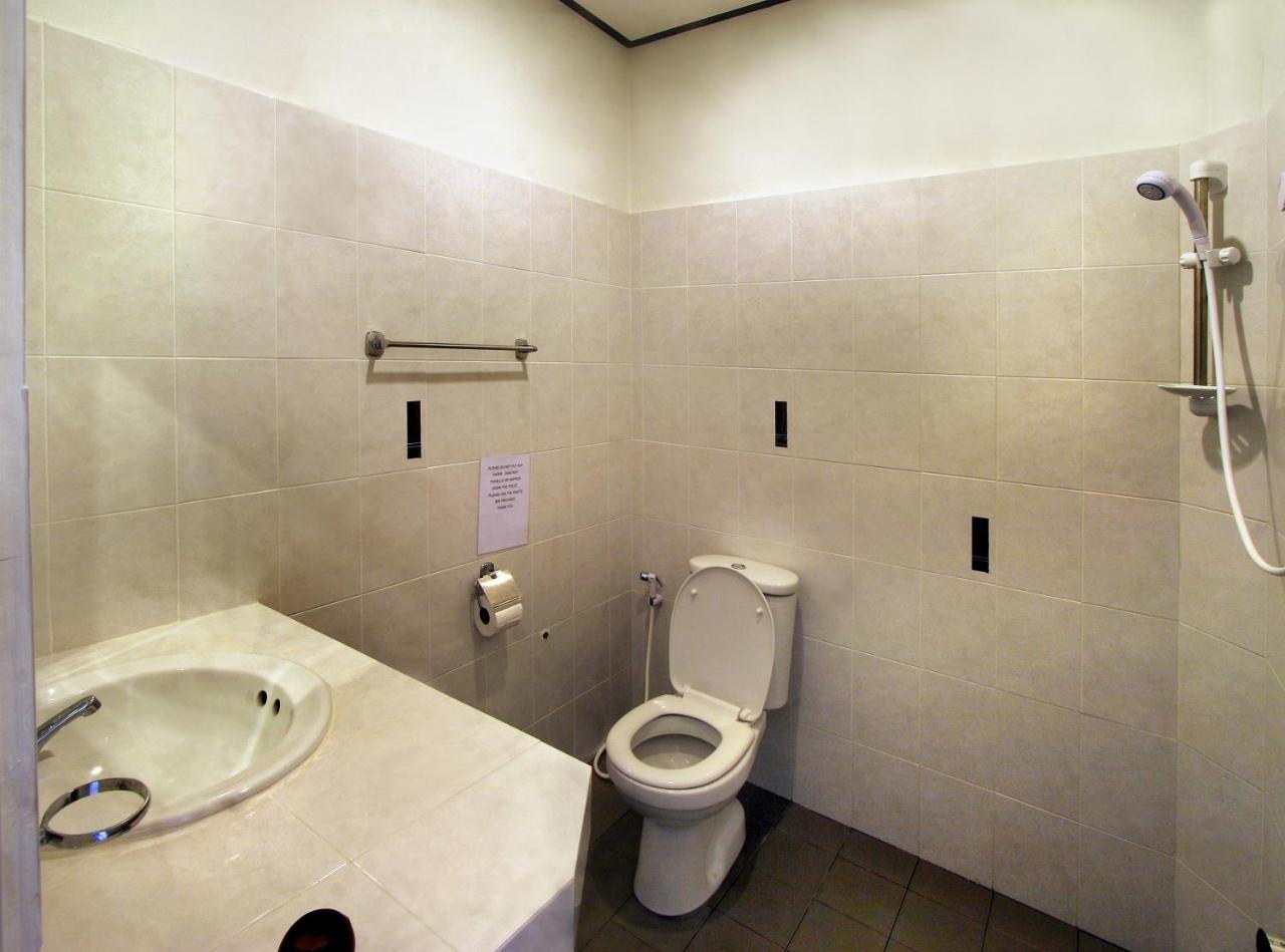 Karon Pool Hotel Ngoại thất bức ảnh
